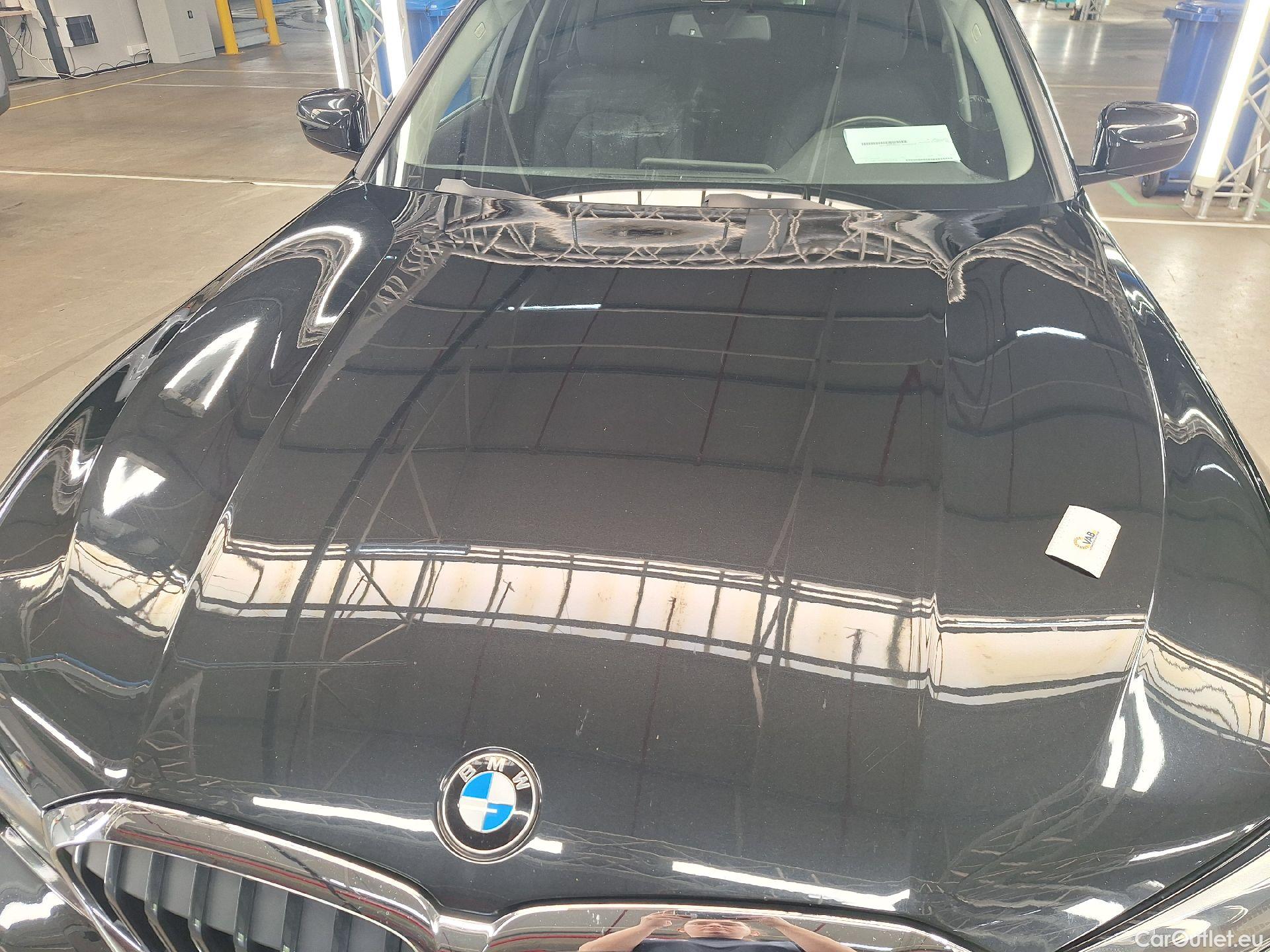  Bmw  Serie 3 BMW, 3-serie Touring '18, BMW 3 Reeks Touring 316dA (90 kW) 5d #29