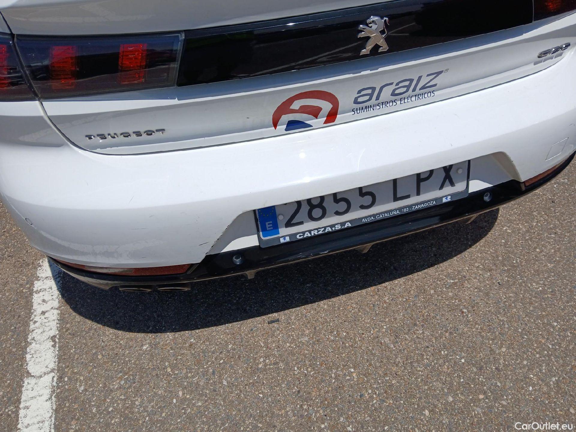  Peugeot  508 PEUGEOT  / 2018 / 5P / berlina con portón 5P Allure BlueHDi 120kW (160) S&S EAT8 #9