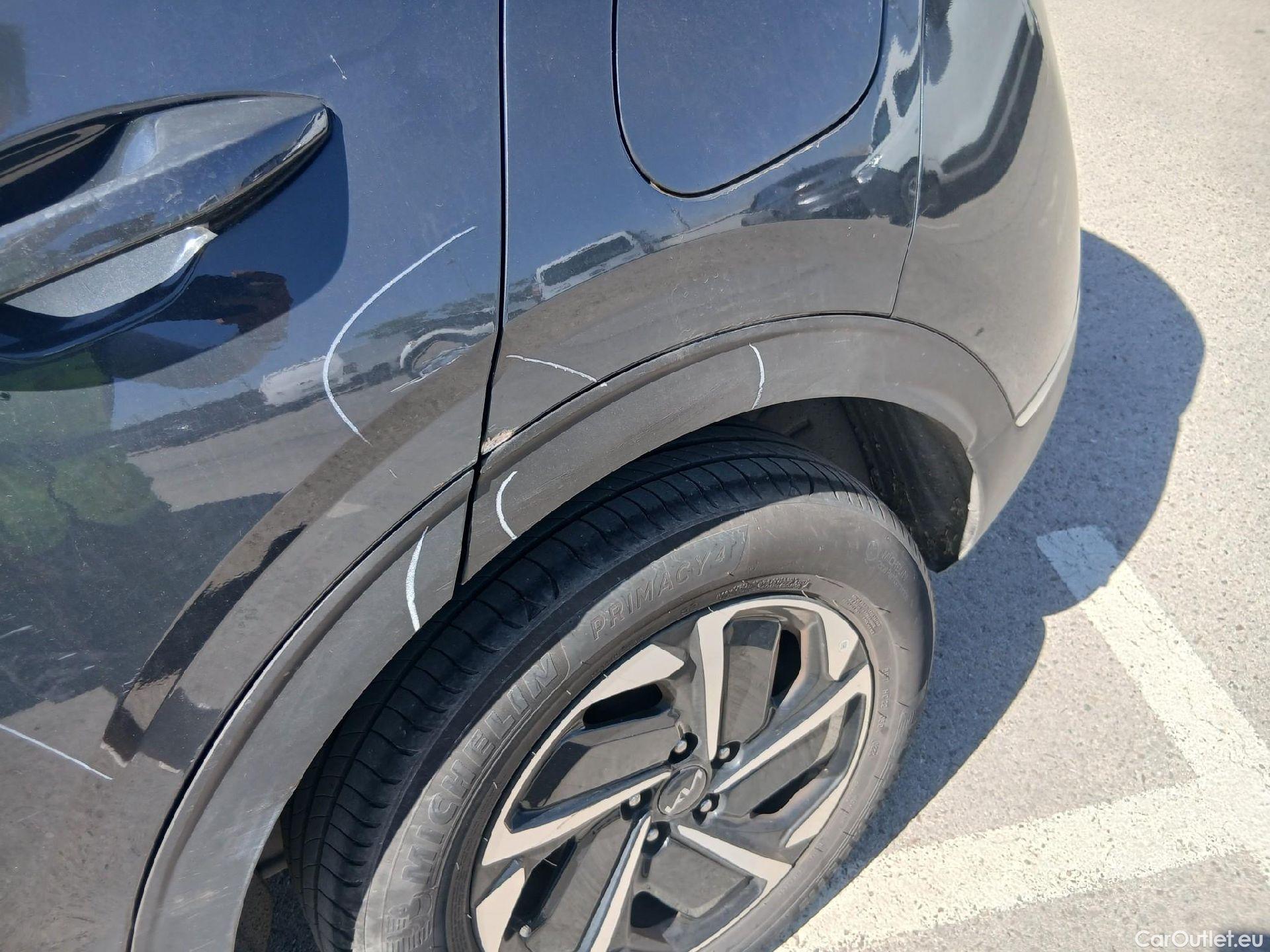  KIA  Sportage KIA  / 2022 / 5P / todoterreno 1.6 T-GDi 110kW (150CV) Drive 4x2 #19