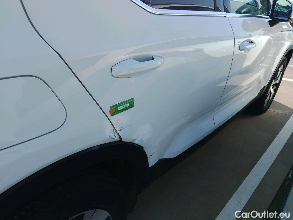  Volvo  XC 40 VOLVO XC40 / 2017 / 5P / todoterreno 1.5 T4 Twin Recharge Inscription Ex Auto #5