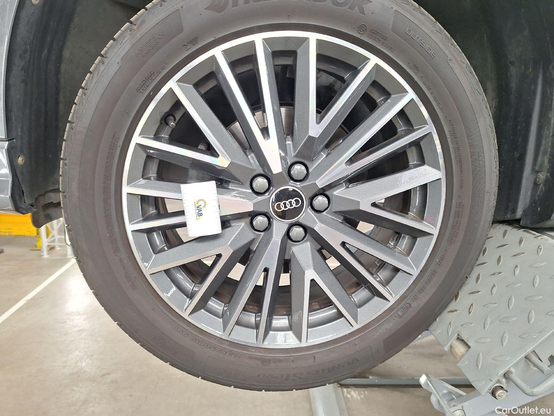  Audi  Q3 Audi,  SB '19, Audi  Sportback 35 TDI S tronic S Line Business  #34