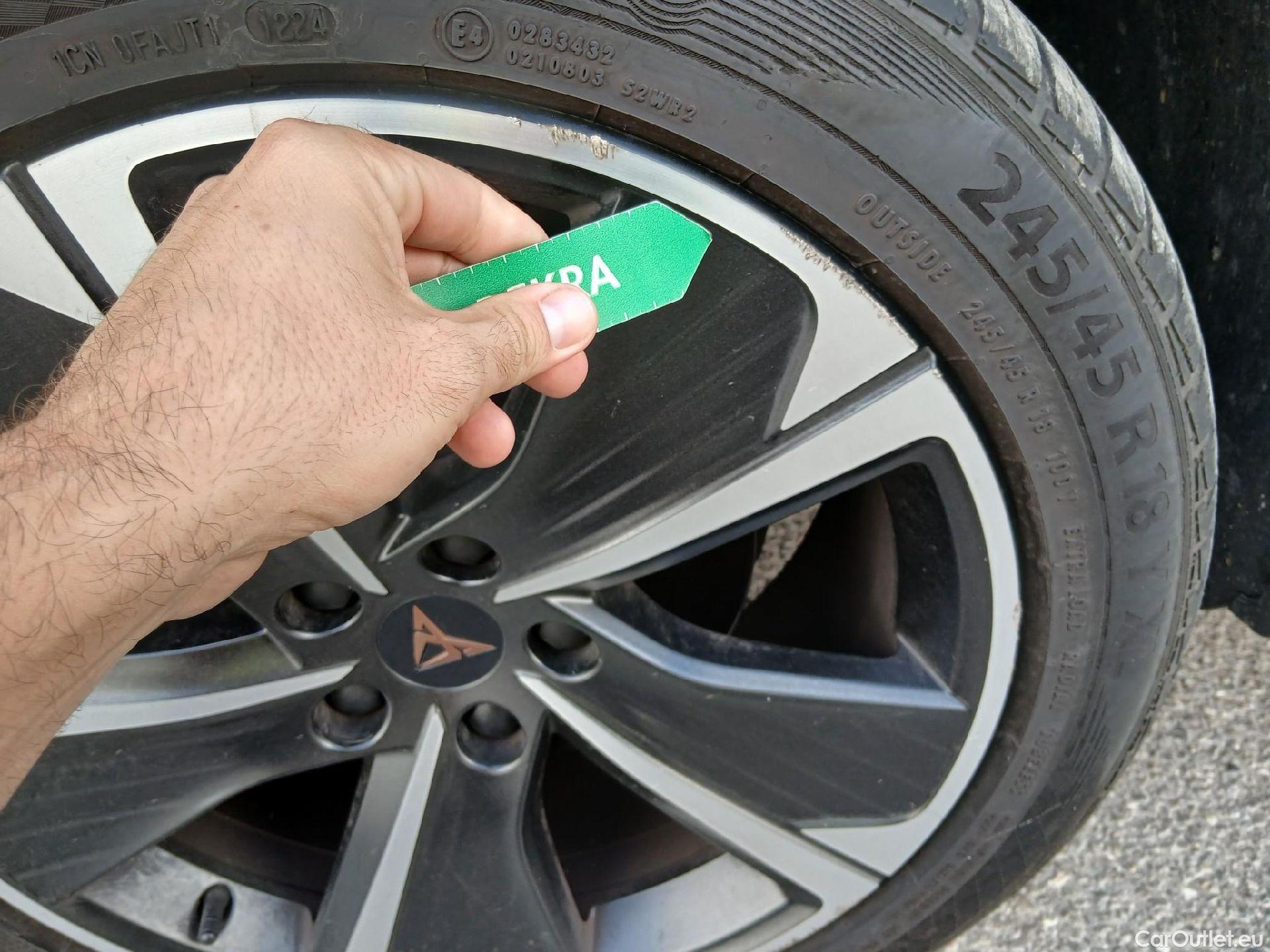 Cupra  Formentor CUPRA  / 2020 / 5P / todoterreno 1.5 TSI 110kW (150 CV) DSG (AC2) #4