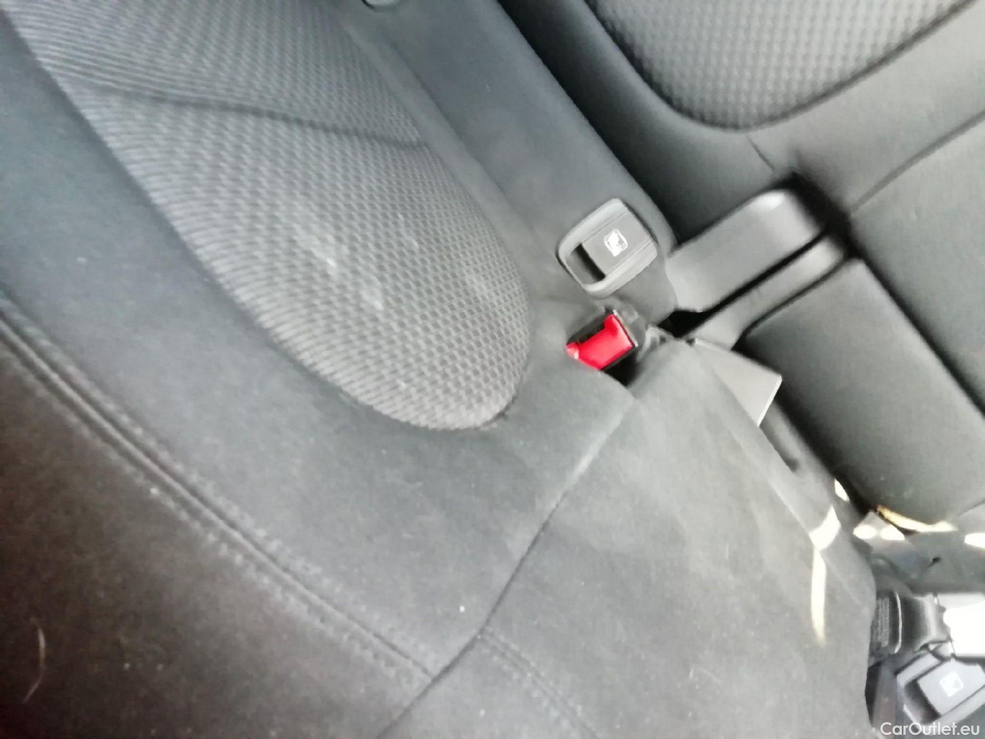  Bmw  X1 BMW  / 2019 / 5P / todoterreno sDrive18d #2