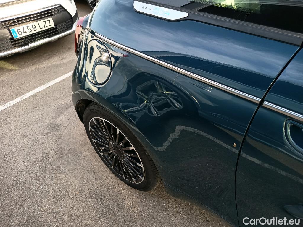  Fiat  500 FIAT  / 2020 / 3P / berlina con portón laPrima Hb 320km 85kW (118CV)(SL)(SP) #25