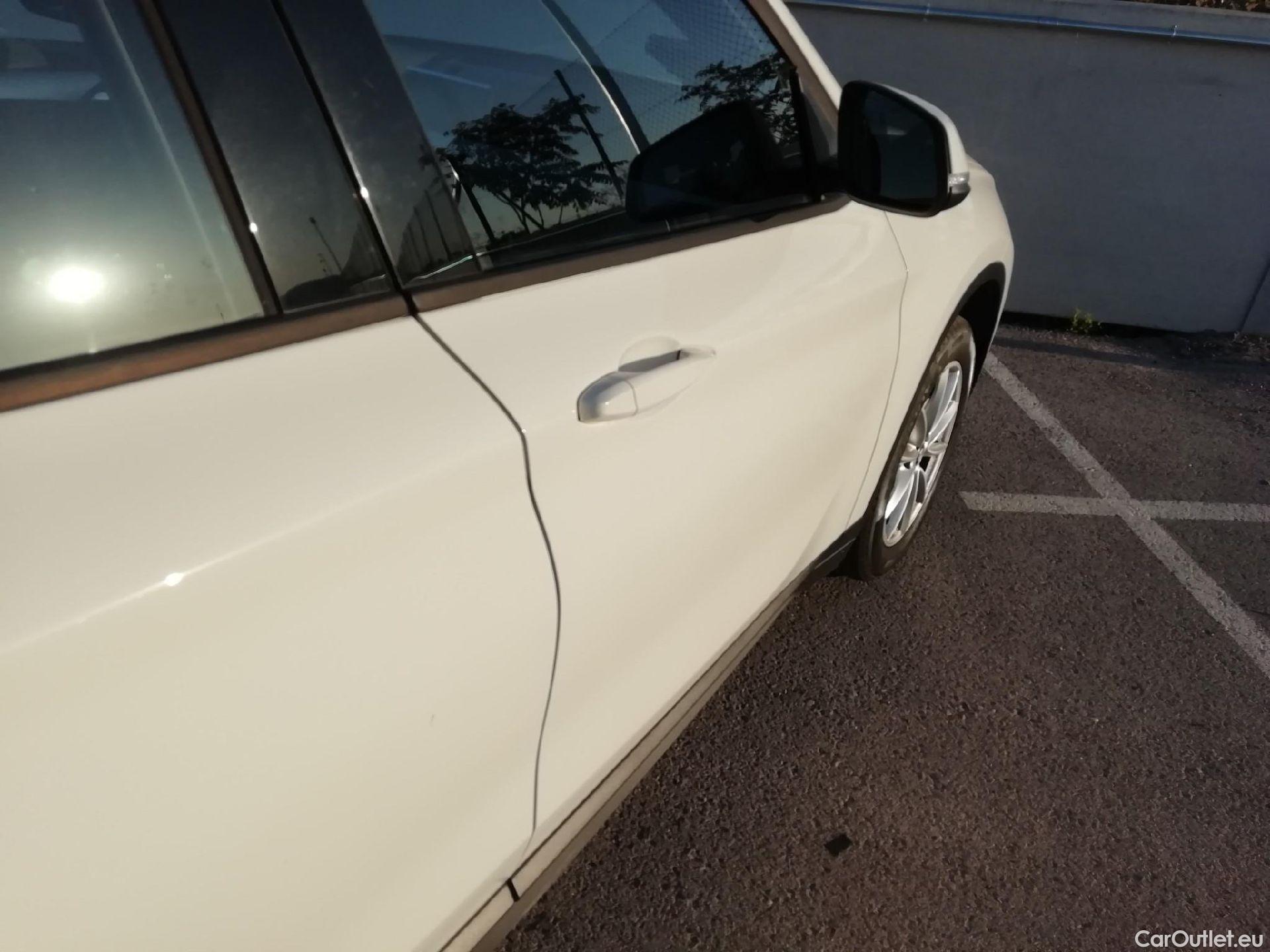  Bmw  X1 BMW  / 2019 / 5P / todoterreno sDrive18d #18