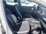  Hyundai  i10 HYUNDAI  / 2020 / 5P / berlina con portón 1.0 Klass #6