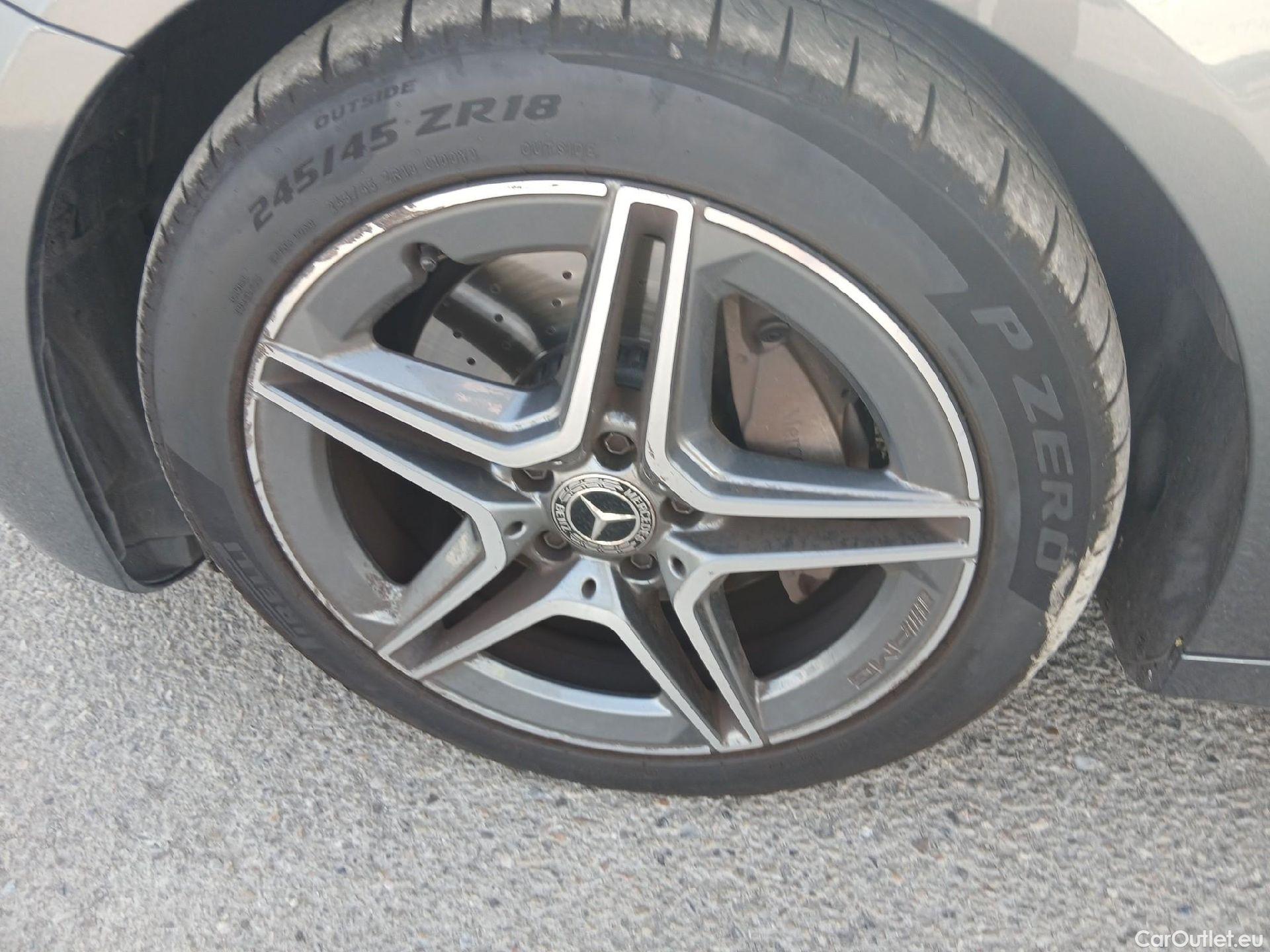  Mercedes  E-Klasse MERCEDES-BENZ Clase E / 2020 / 4P / sedán E 220 d #5