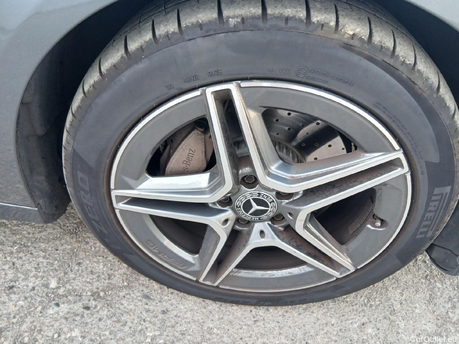  Mercedes  E-Klasse MERCEDES-BENZ Clase E / 2020 / 4P / sedán E 220 d #21
