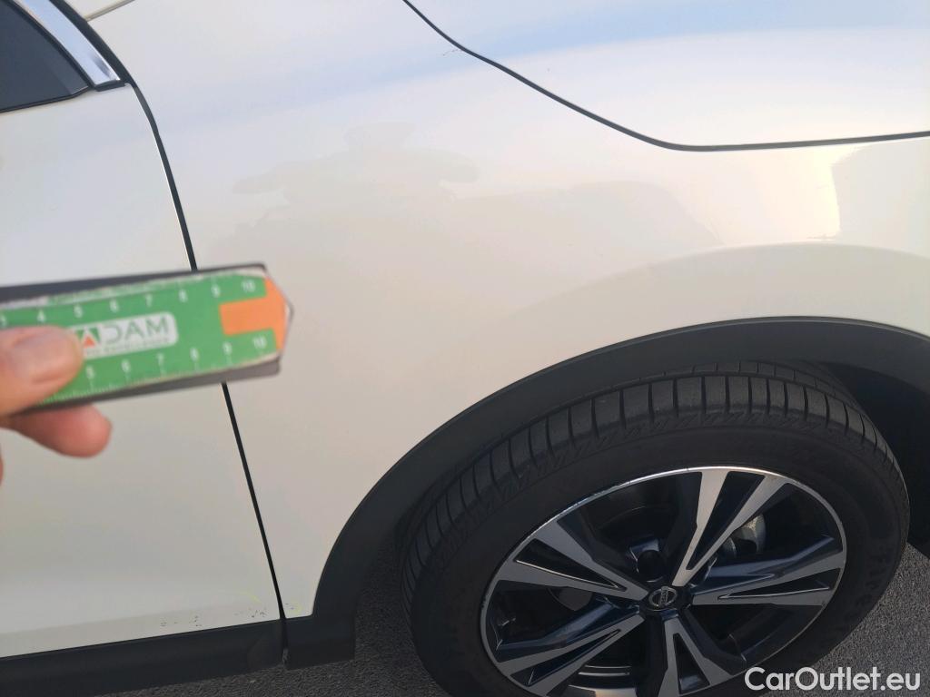  Nissan  Qashqai NISSAN  / 2017 / 5P / todoterreno DIG-T 103 kW (140 CV) E6D N-CONNECTA #26