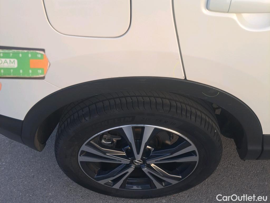  Nissan  Qashqai NISSAN  / 2017 / 5P / todoterreno DIG-T 103 kW (140 CV) E6D N-CONNECTA #20