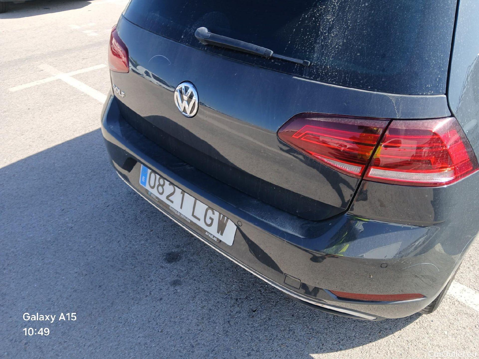  Volkswagen  Golf  VOLKSWAGEN / 2016 / 5P / berlina con portón Advance 2.0 TDI 110kW (150CV) DSG #16