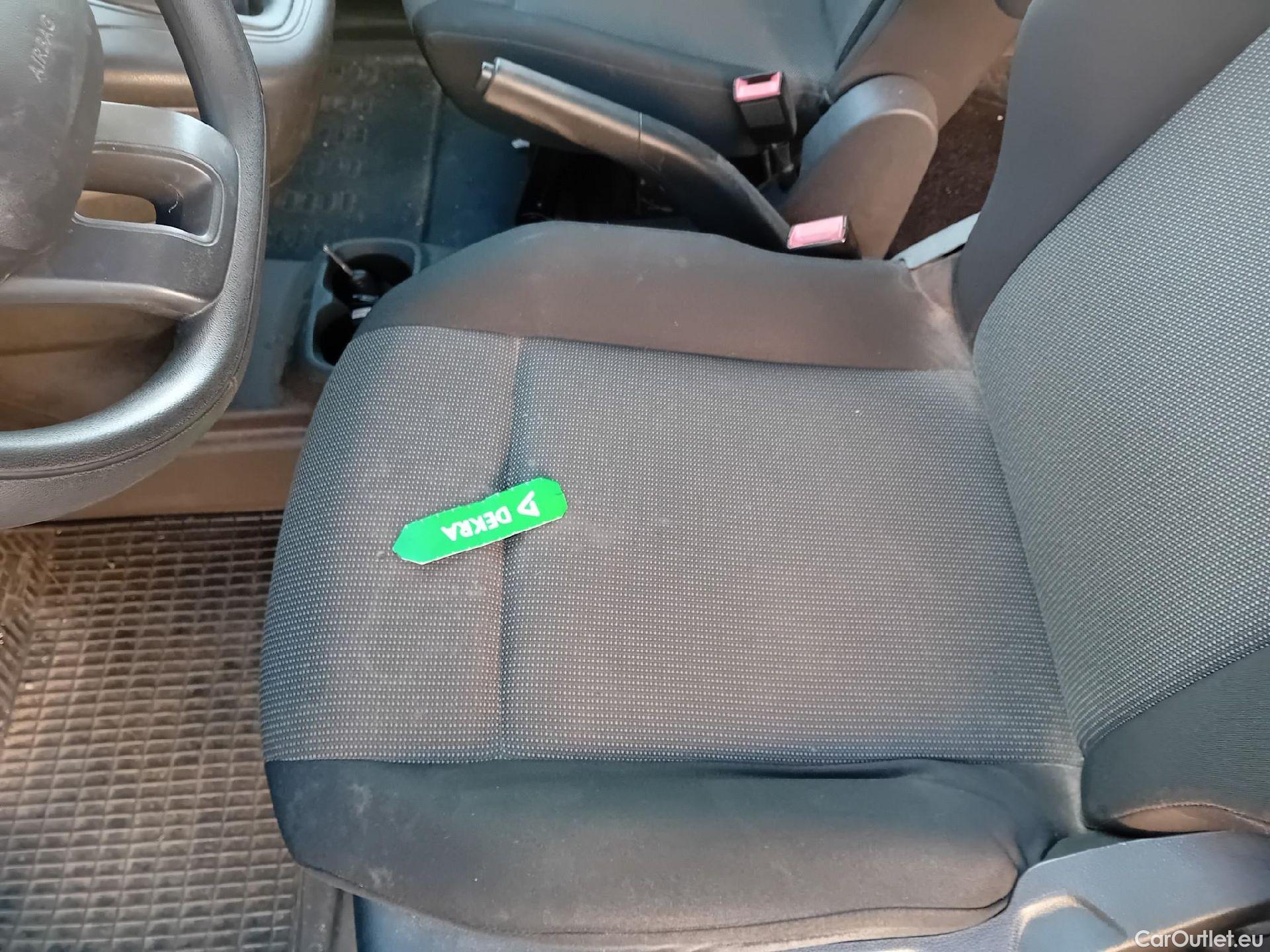  Citroen  Berlingo CITROEN  / 2018 / 4P / furgón derivado de turismo Doble Cab. Talla XL BlueHDi 100 CONTROL #8