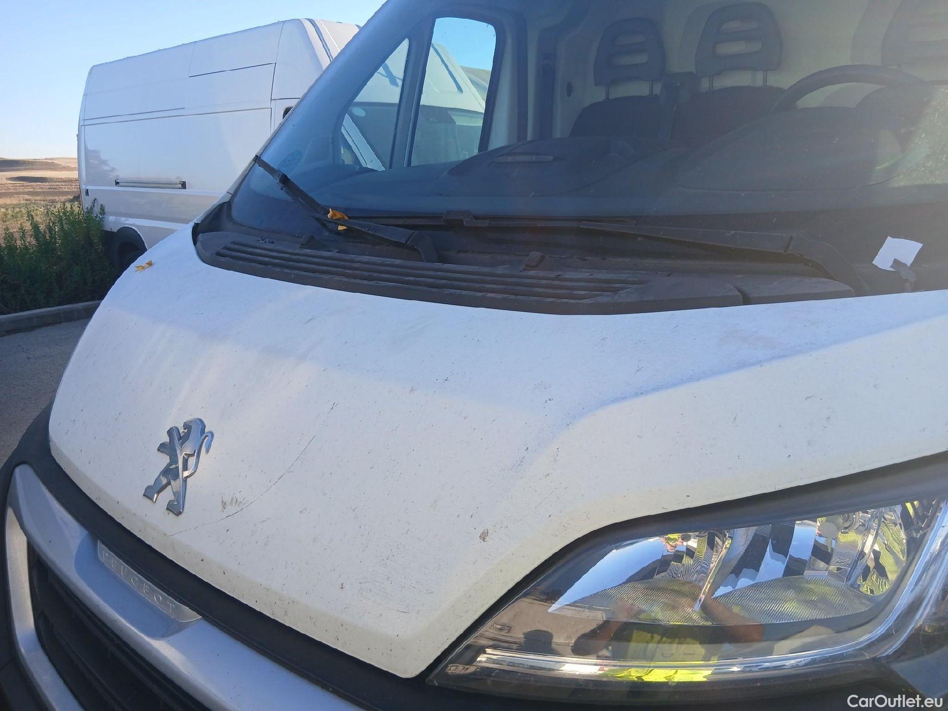 Peugeot  Boxer PEUGEOT  / 2014 / 4P / furgón Pack 335 L2H2 BlueHDi 96KW (130CV) #13