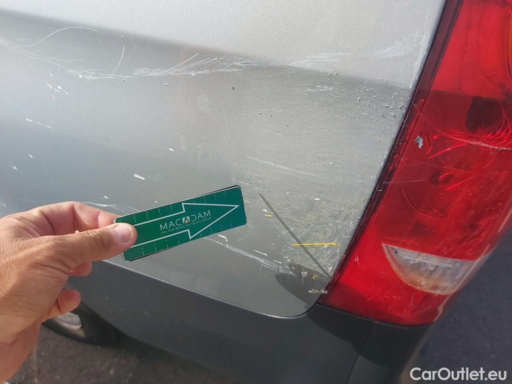  Mercedes  Vito MERCEDES-BENZ  / 2014 / 4P / furgón 111 CDI Larga #5