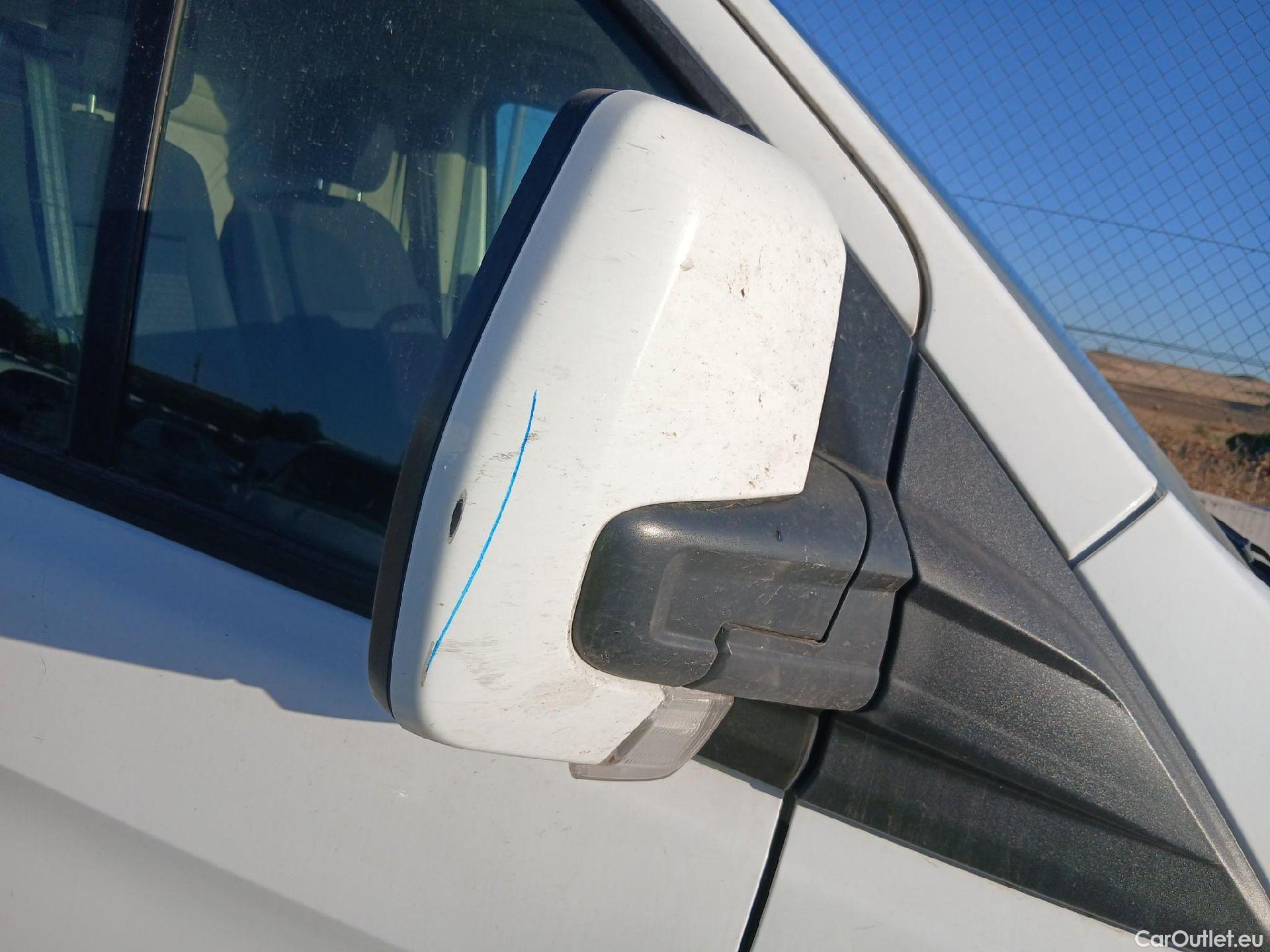 Ford  Transit FORD  Custom / 2012 / 4P / furgón Van 2.0 TDCI 96kW 280 L1 Trend #38