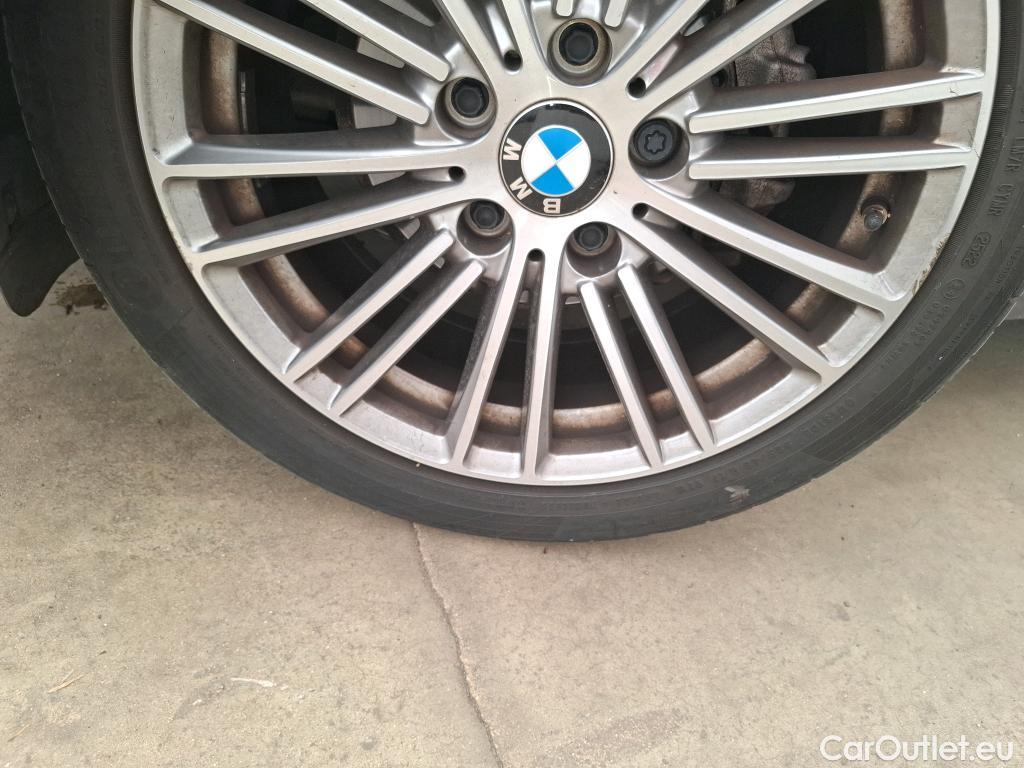  Bmw  Serie 1 Série 1 Berline 118d UrbanChic 2.0 150CV BVA8 E6 #33