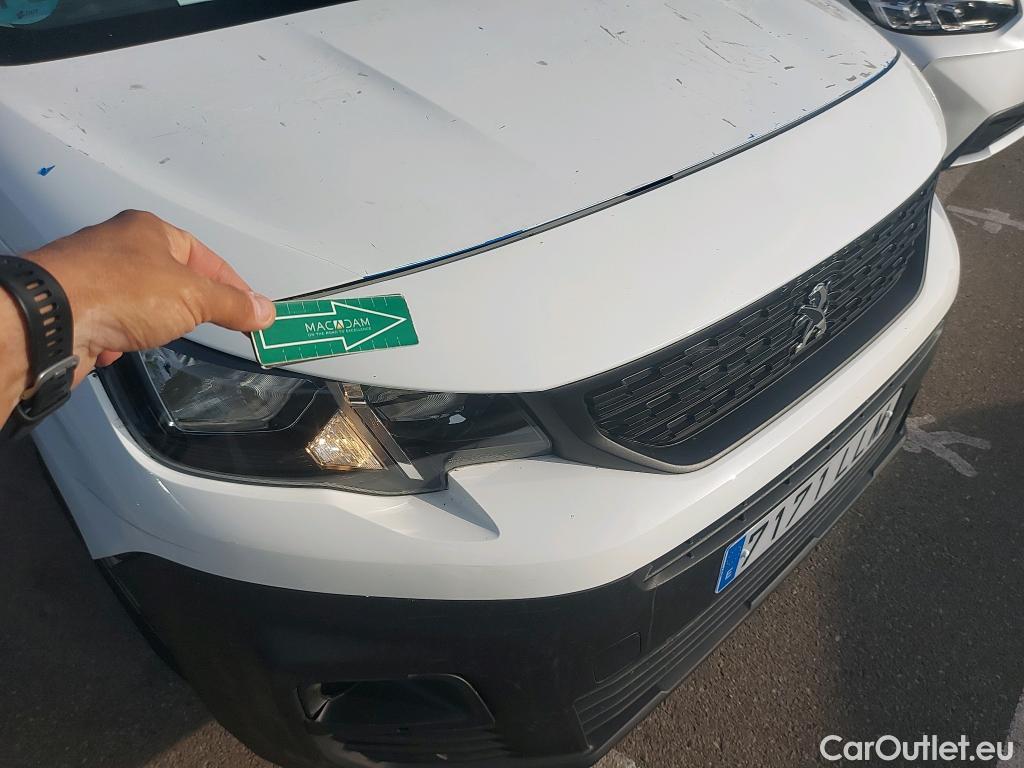  Peugeot  Partner PEUGEOT  / 2018 / 3P / furgón derivado de turismo Pro Standard 600kg BlueHDi 73kW (AC) #33