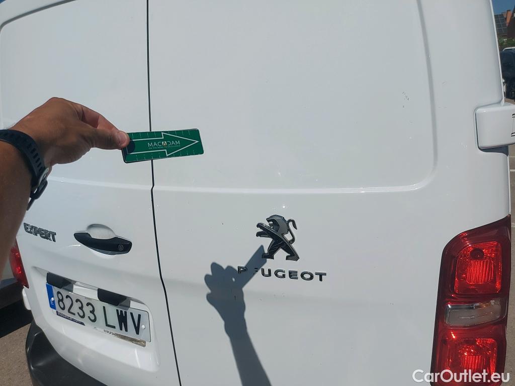  Peugeot  Expert PEUGEOT  / 2016 / 4P / furgón Furgón Pro 1.5 BlueHDi 120 Standard #11