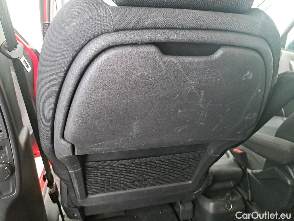  Citroen  C4 Grand Picasso /Spacetourer Shine 1.5 BlueHDi 130CV BVA8 E6d//Vo Repeint en Rouge / Teinte SIV Blanc Banquise.// #34