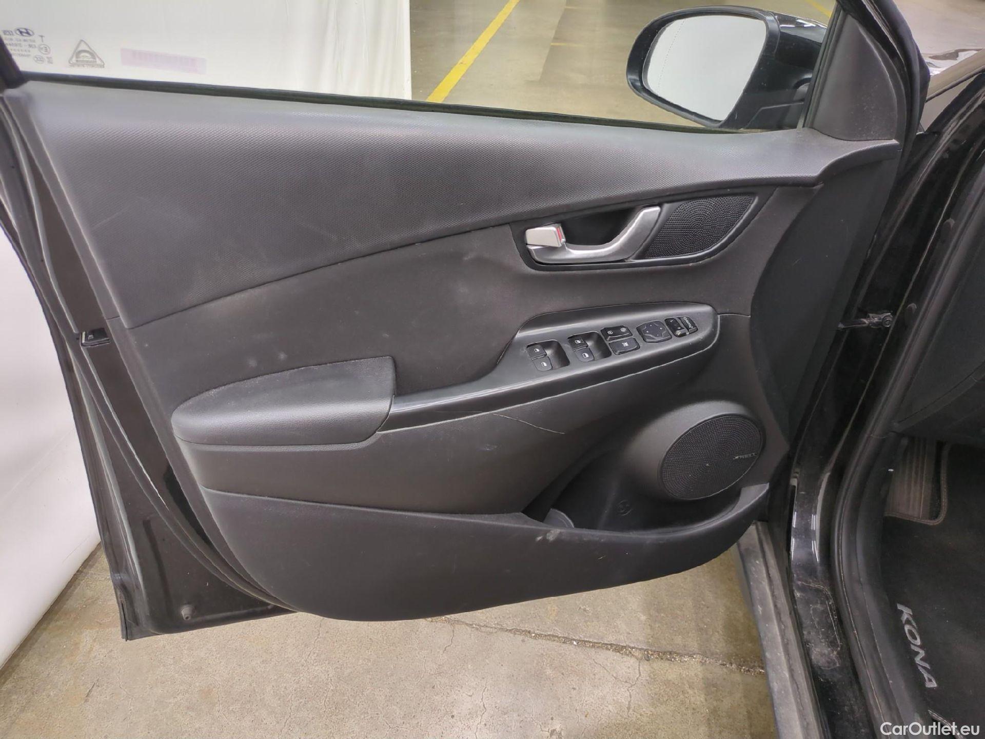  Hyundai  Konna Kona Business Hybrid 2WD 1.6 GDI 140CV BVA6 E6dT #3