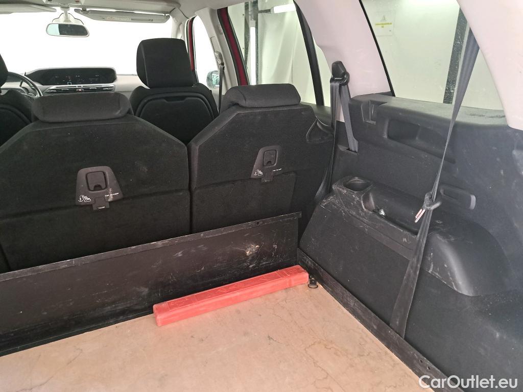  Citroen  C4 Grand Picasso /Spacetourer Shine 1.5 BlueHDi 130CV BVA8 E6d//Vo Repeint en Rouge / Teinte SIV Blanc Banquise.// #6