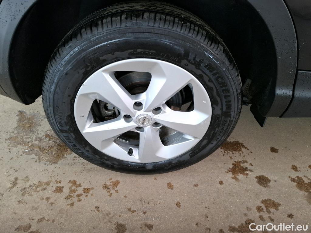  Nissan  Qashqai NISSAN  / 2017 / 5P / Crossover 1.5 DCI 115 Business Edition #42