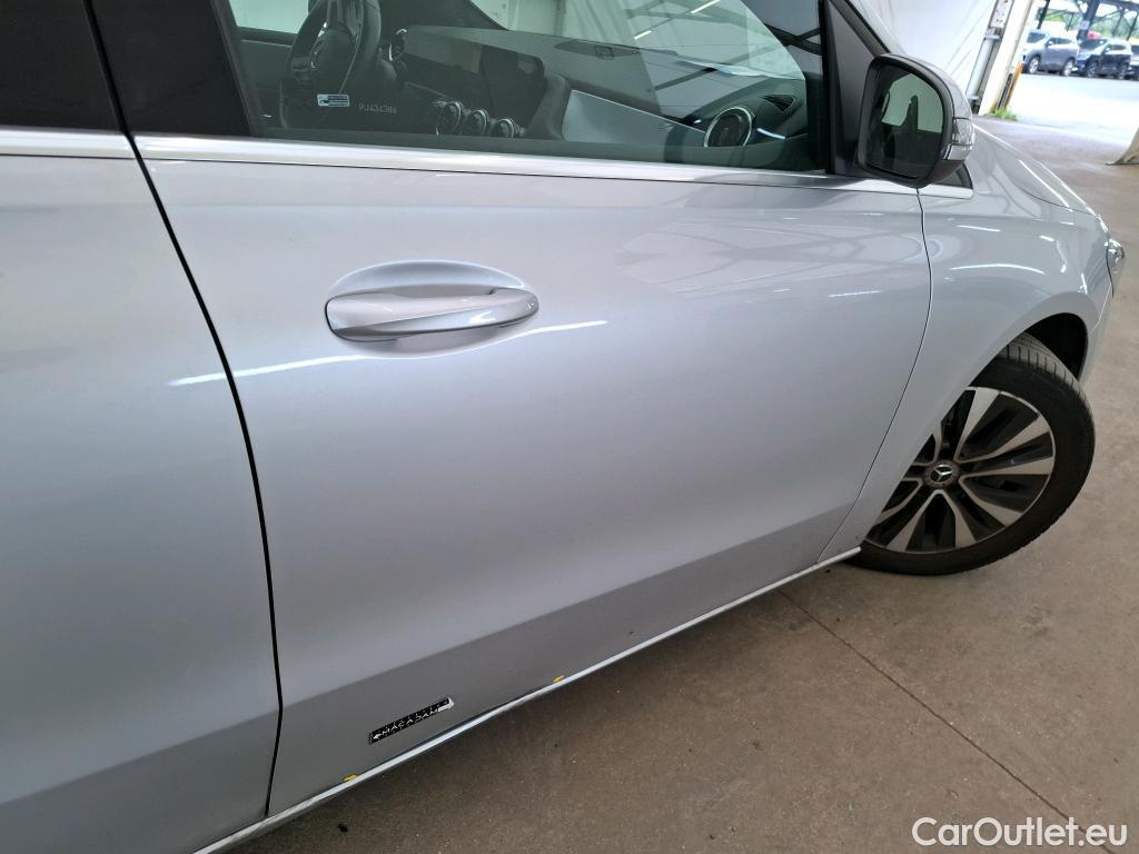 Mercedes  B-Klasse MERCEDES-BENZ Classe B / 2019 / 5P / monospace B 200 d Business Line Edition BA8 #11
