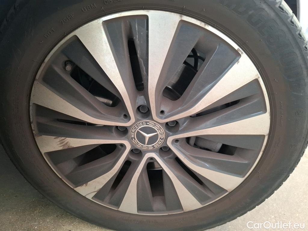  Mercedes  B-Klasse MERCEDES-BENZ Classe B / 2019 / 5P / monospace B 200 d Business Line Edition BA8 #17