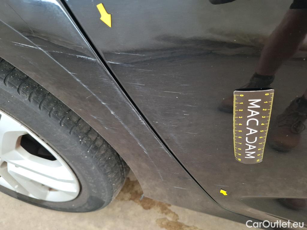  Renault  Megane  IV Grandtour Business 1.5 dCi 115CV BVM6 E6dT #27
