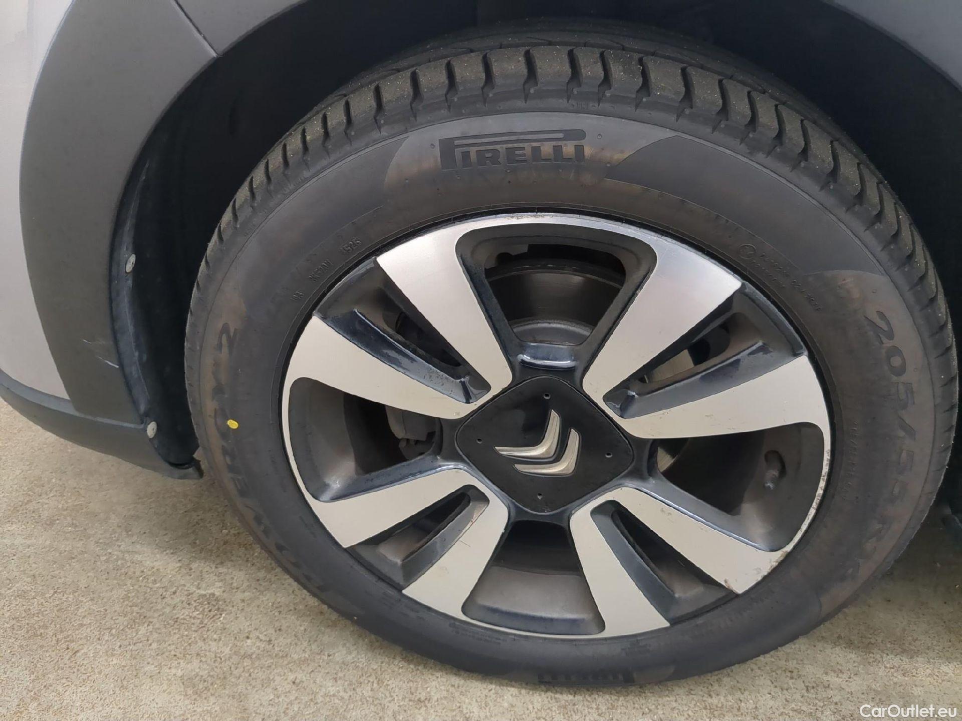  Citroen  C3  Shine Business 1.2 PureTech 110CV BVA6 E6d / TRANSFO VP/VF #1