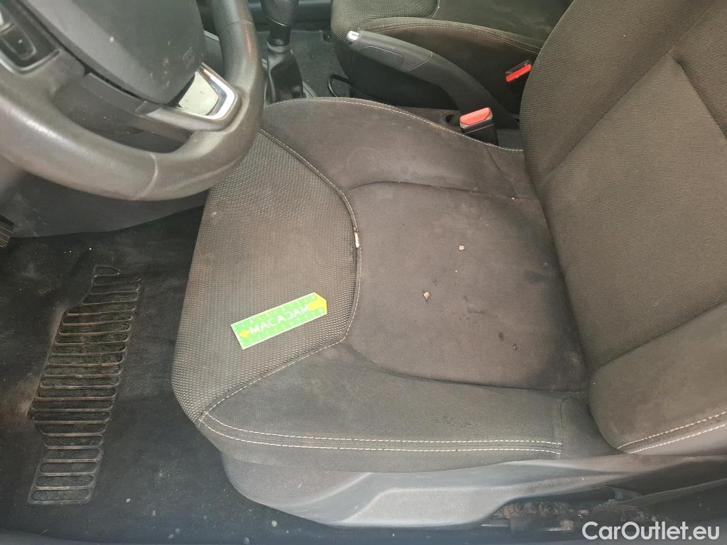  Renault  Clio  IV Air 1.5 dCi 90CV BVM5 E6 #17