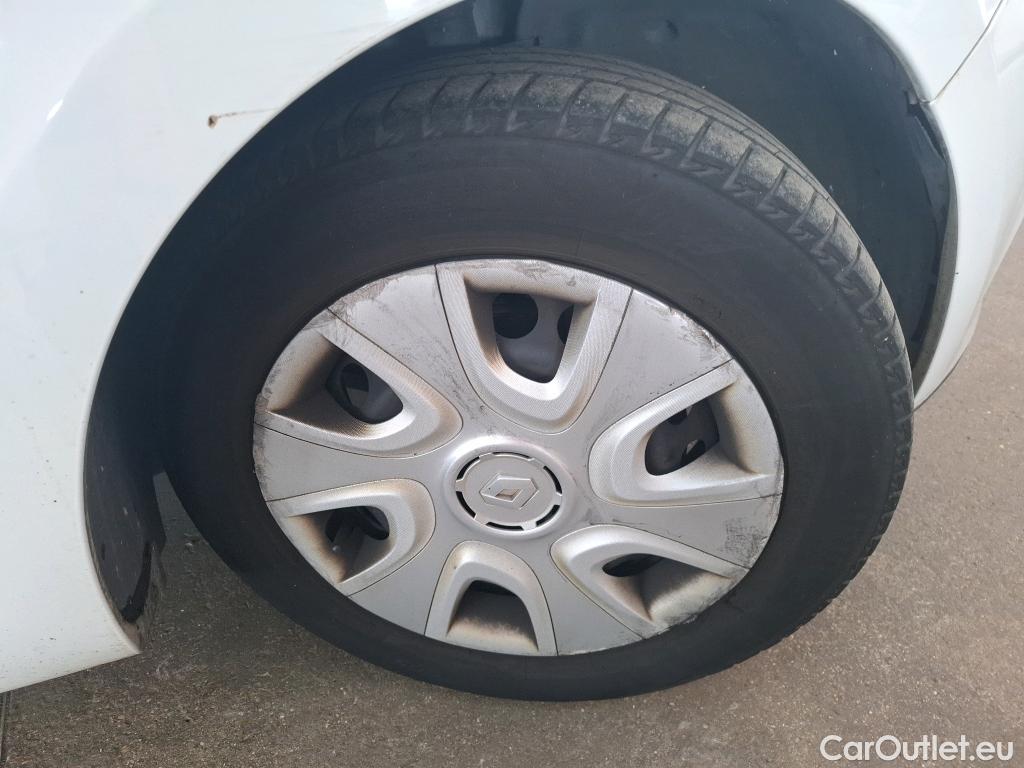  Renault  Clio  IV Air 1.5 dCi 90CV BVM5 E6 #65