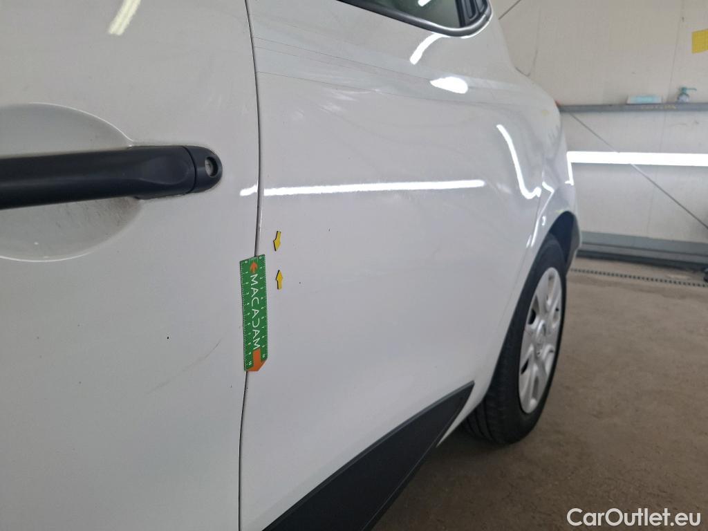  Renault  Clio  IV Air 1.5 dCi 90CV BVM5 E6 #33