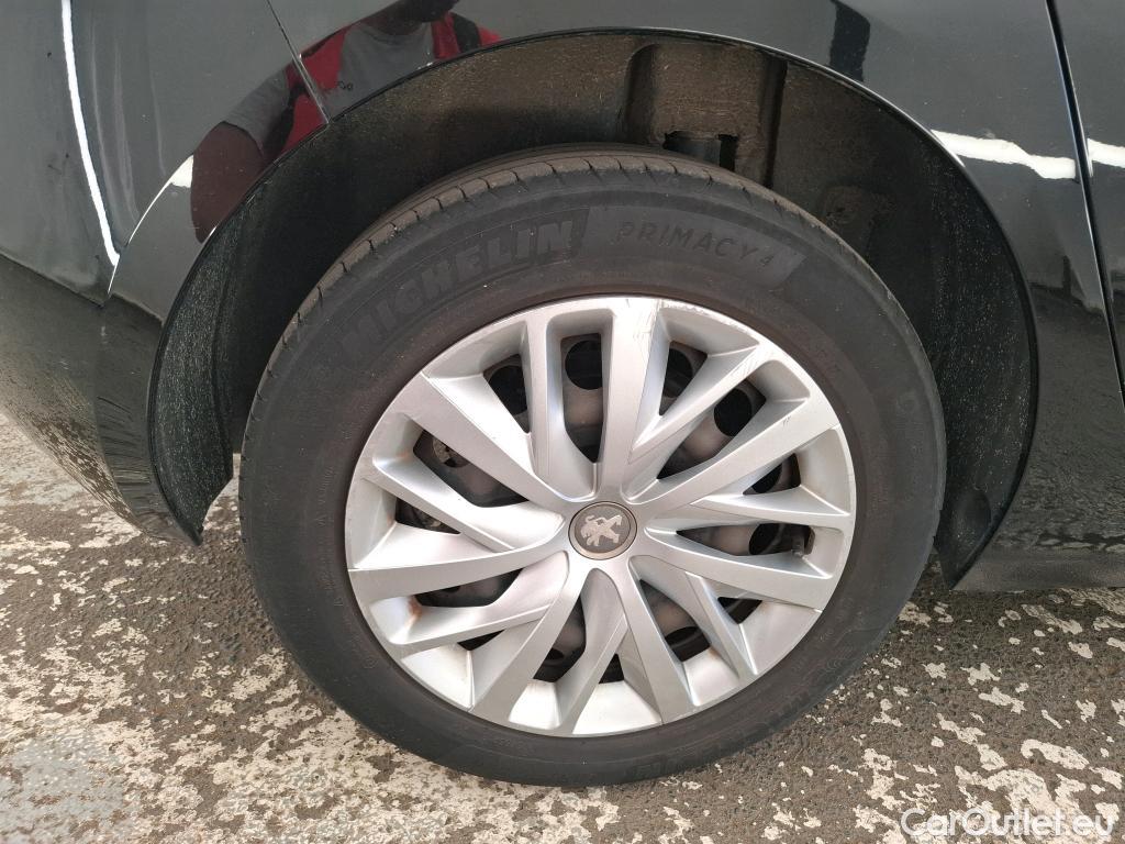  Peugeot  308  Premium Pack 1.5 HDi 130CV BVM6 E6dT #17