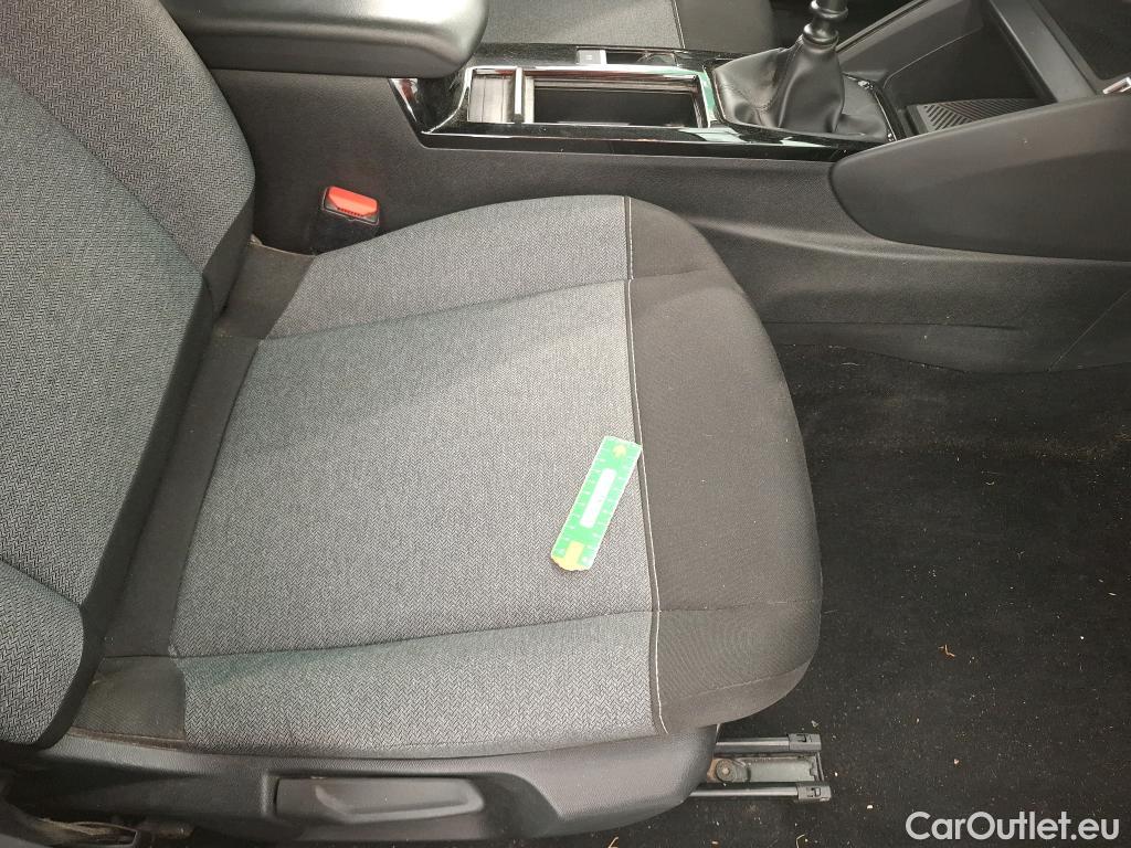  Citroen  C4  Berline Feel Nav Business R 1.5 BlueHDI 110CV BVM6 E6d #17
