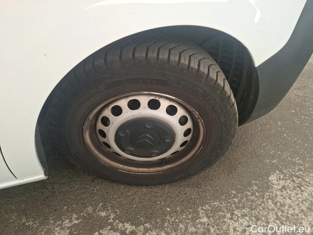  Citroen  Jumpy  Fourgon Club M 2.0 BlueHDi 120CV BVM6 E6dT #19