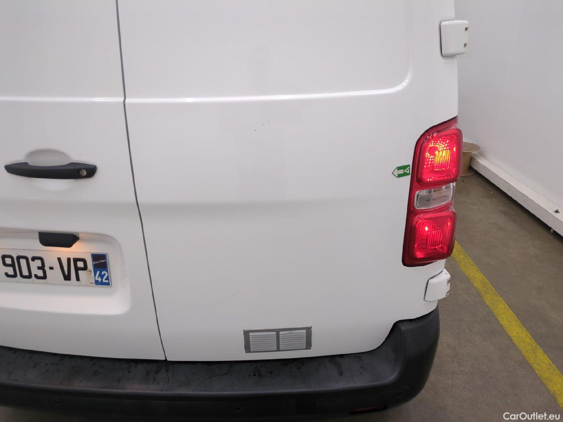  Peugeot  Expert PEUGEOT  / 2016 / 4P / Fourgon tôlé BLUEHDI 100 STANDARD PREMIUM #2