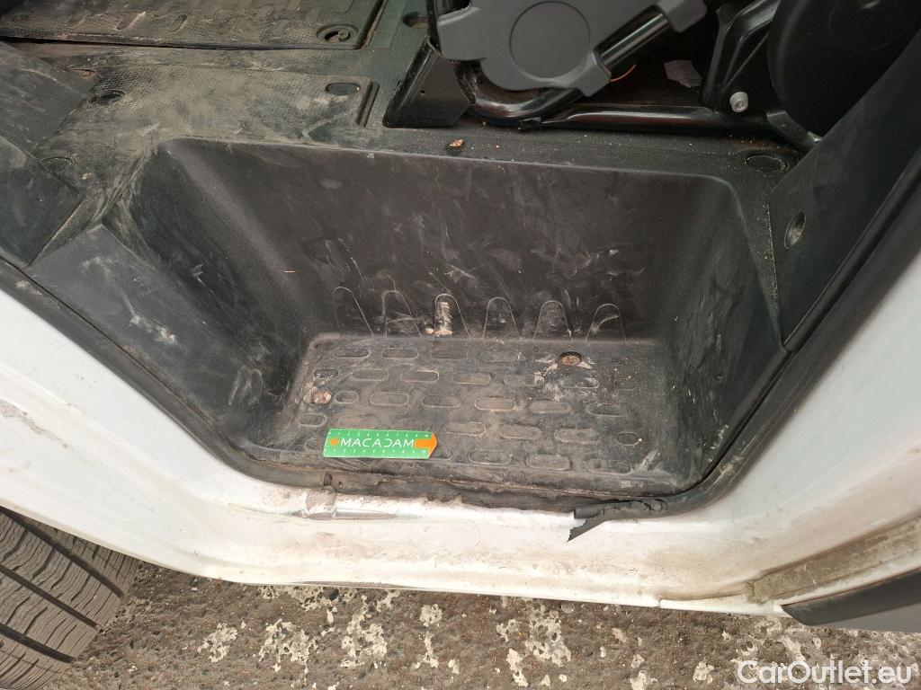  Citroen  Jumper  Fourgon 30 L1H1 Club BlueHDi 120 2.2 120CV BVM6 #38