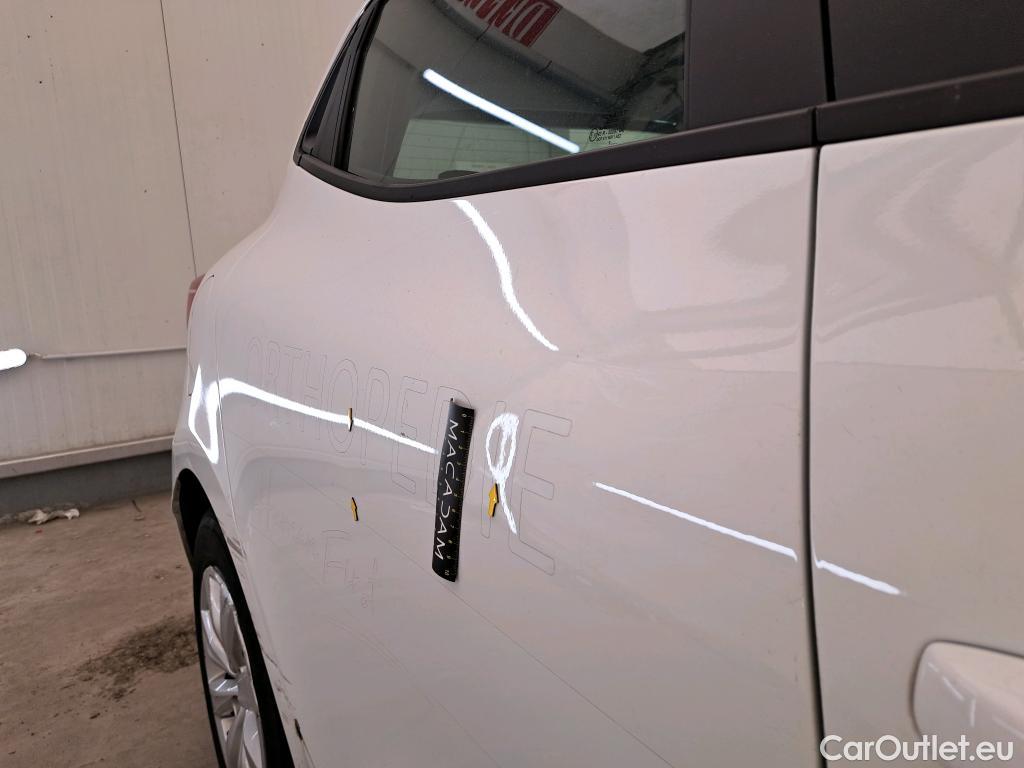  Renault  Clio  V Société Air Nav 1.5 dCi 85CV BVM6 E6dT #32