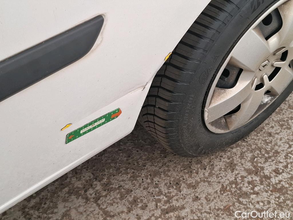  Renault  Kangoo  II Express Grand Confort (L1) 1.5 dCi 95CV BVM6 E6dT #4