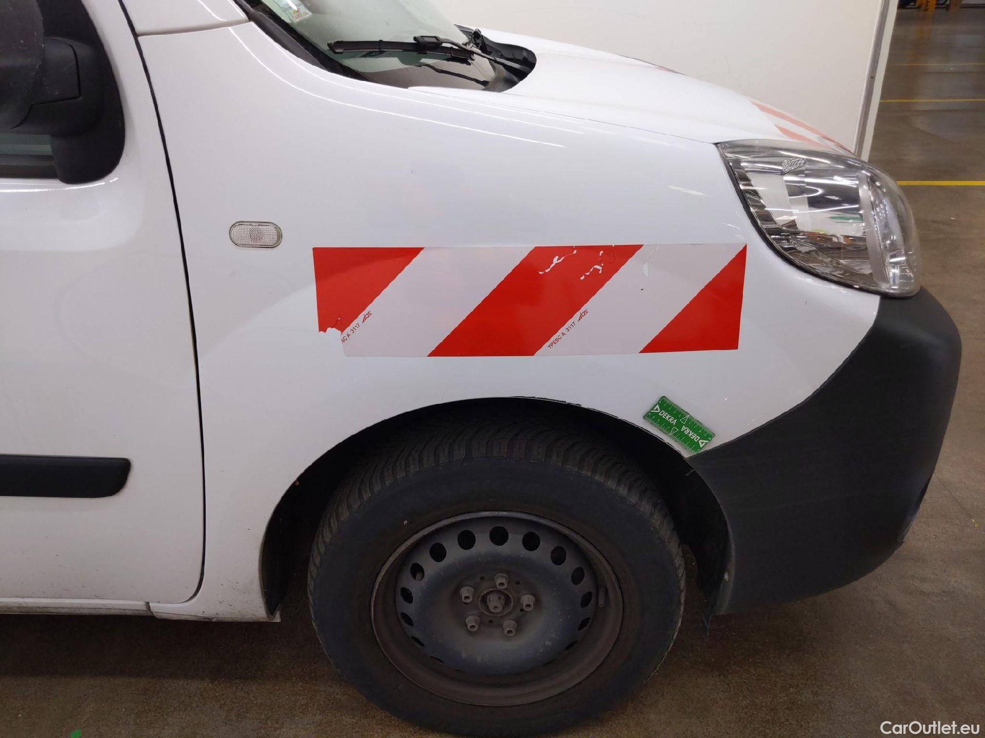  Renault  Kangoo  Express Extra (Série Spéciale) 1.5 dCi 90CV BVM5 E6 #34