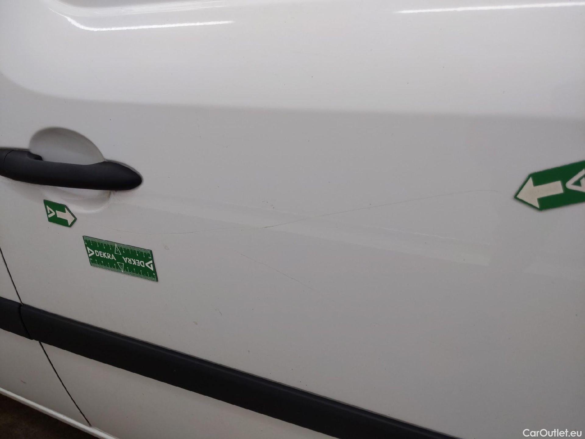  Renault  Kangoo  Express Extra (Série Spéciale) 1.5 dCi 90CV BVM5 E6 #15