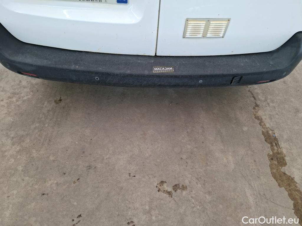  Peugeot  Expert PEUGEOT  VU 4p Fourgon 2.0 BlueHDi 120 S&S Standard Premium P. #4