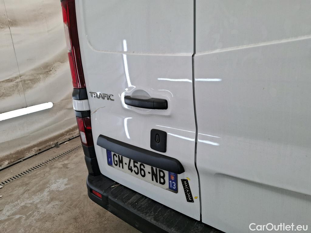  Renault  Trafic  Fourgon L2H1 3T Grand Confort 2.0 dCi 130CV BVM6 E6d #23