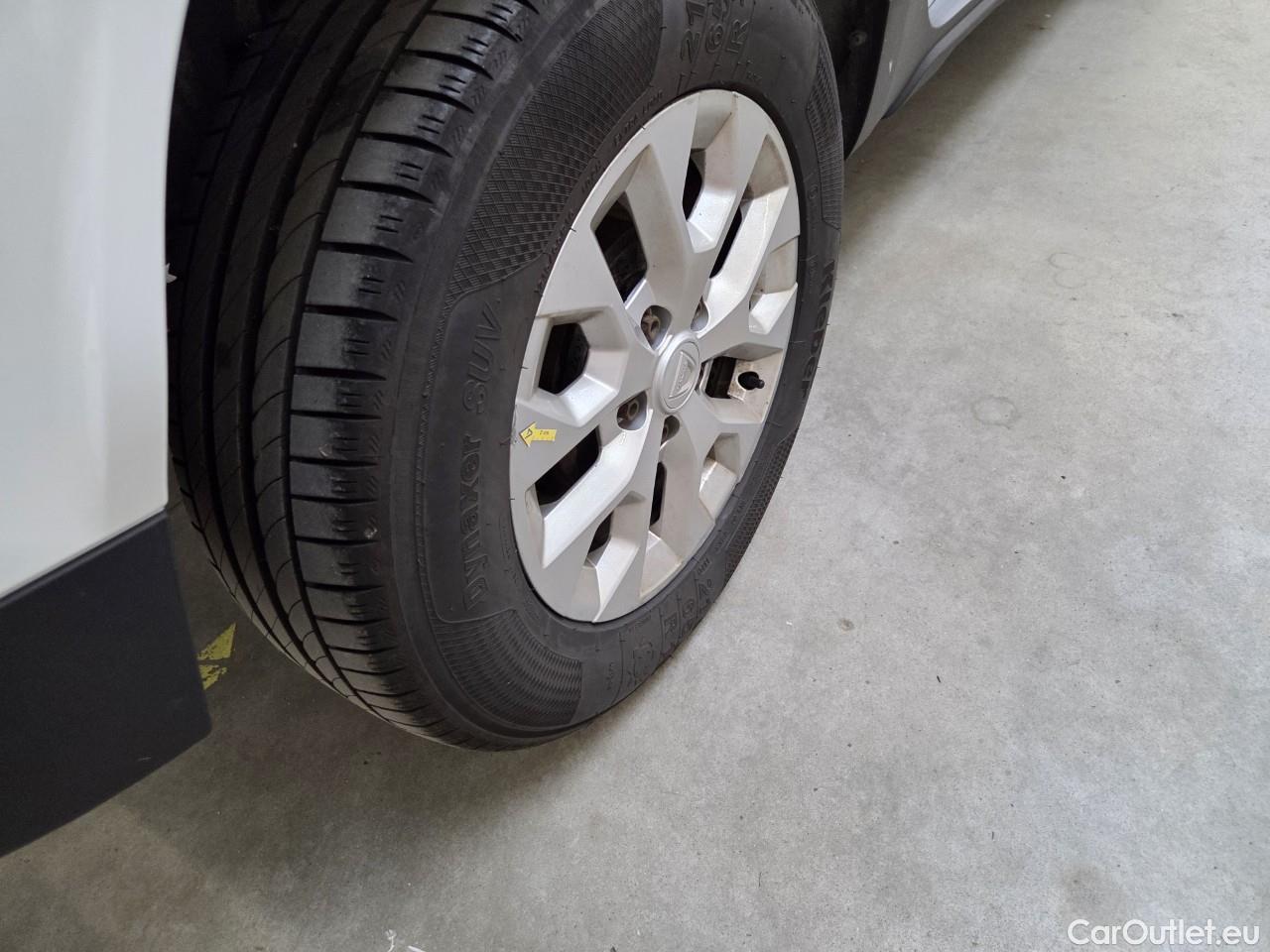  Dacia  Duster 1.5 Blue dCi 115CP Comfort 4WD #14