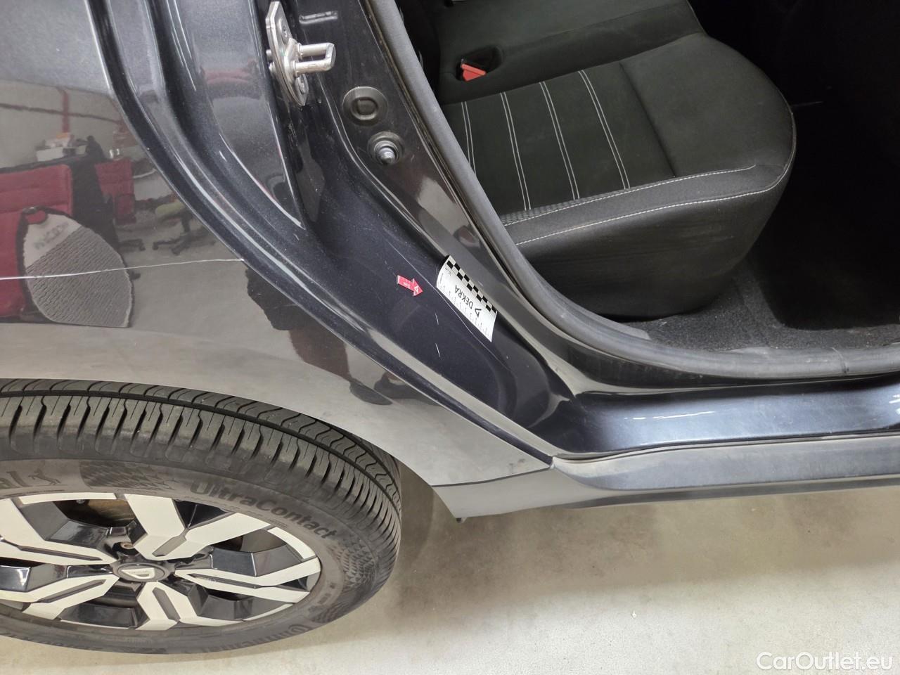  Dacia  Duster 1.3 TCe 150CP Prestige Plus 4WD #17