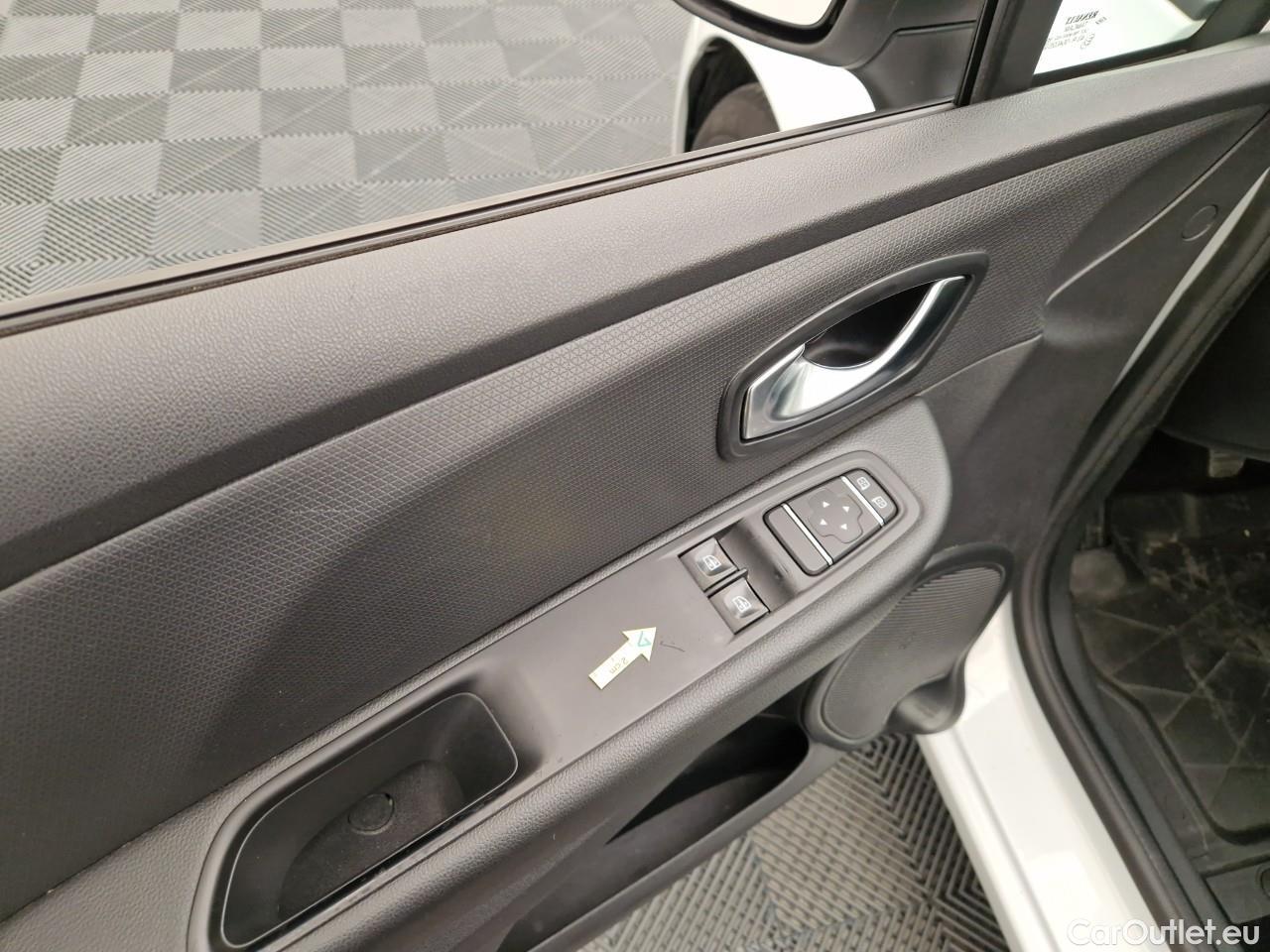  Renault  Clio 1.5 dCi 90CP Zen #32