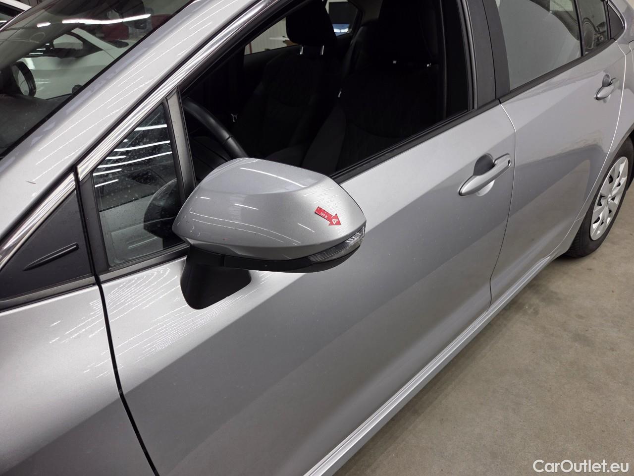 Toyota  Corolla 1.5 Business #6