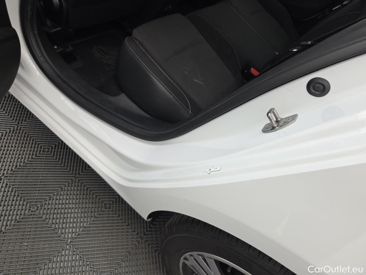  Renault  Megane 1.3 TCe 140CP equilibre EDC #32