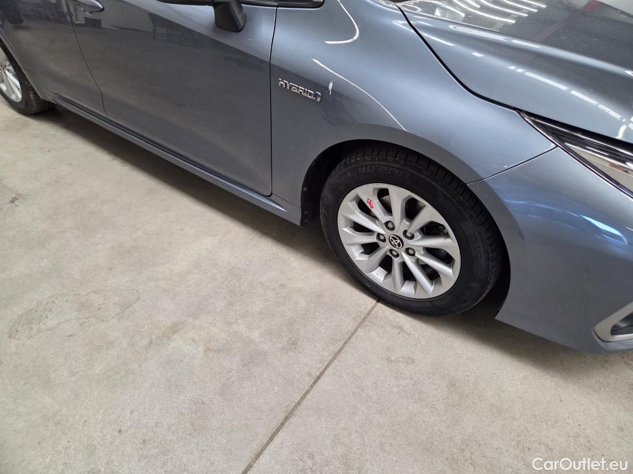  Toyota  Corolla 1.8 Hybrid Dynamic HSD E-CVT #14
